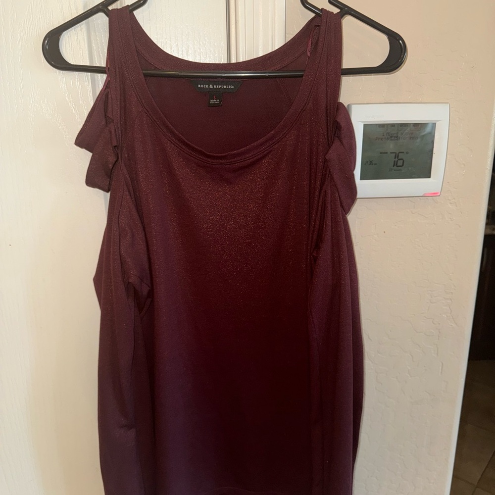 Burgundy Cold Shoulder Top
